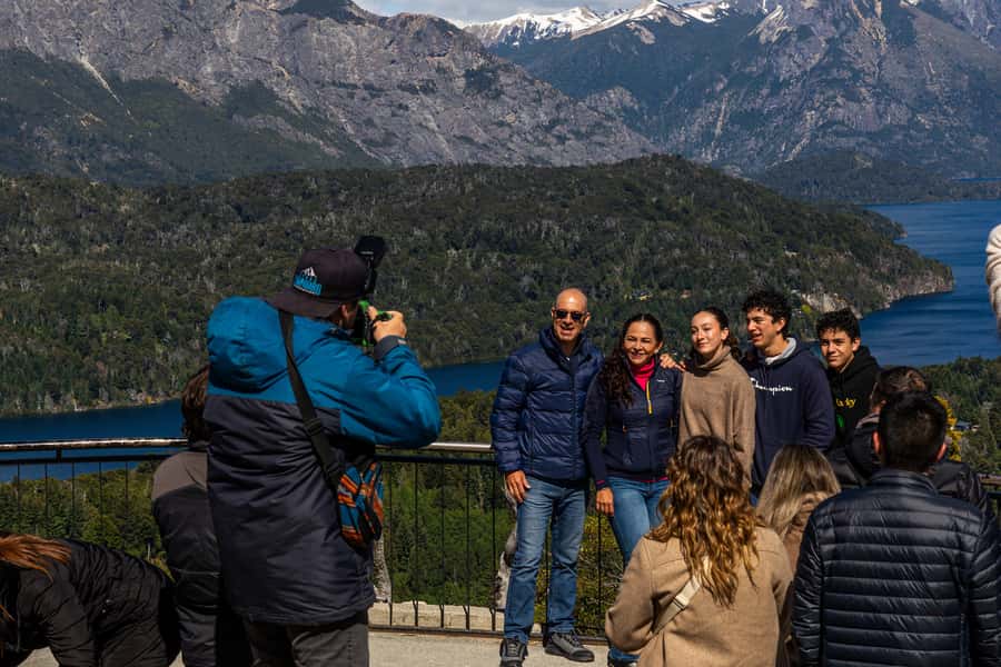 Bariloche: Circuito Chico, iconic postcards of Bariloche in a single tour - Puerto Pañuelo and the wider lake network