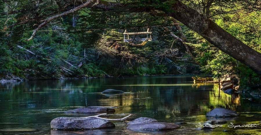 Bariloche: Full-Day El Bolsón and Puelo Lake Tour - The rural character of El Bolsón
