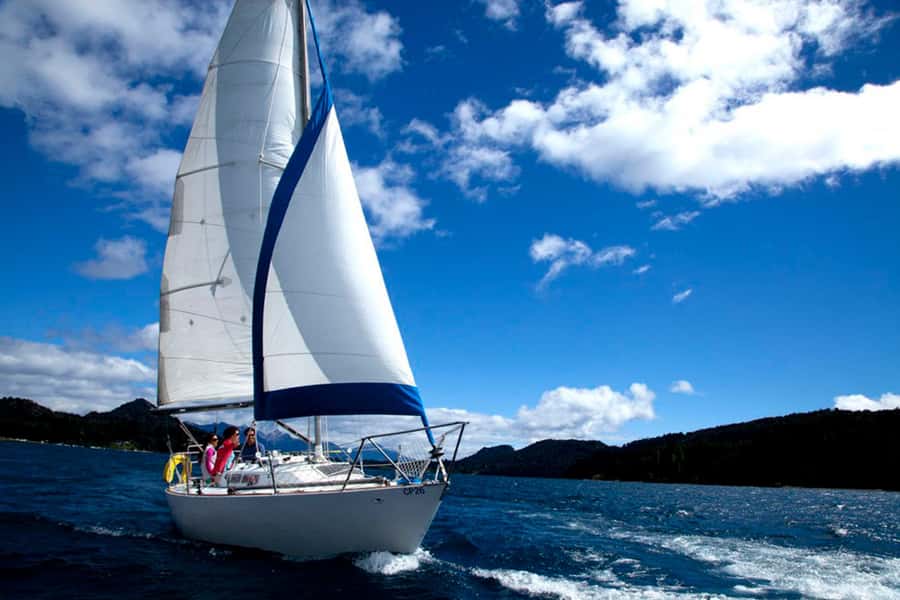 Bariloche: Sailing tour on Nahuel Huapi Lake - Setting out from Puerto Petunia on Bustillo Avenue