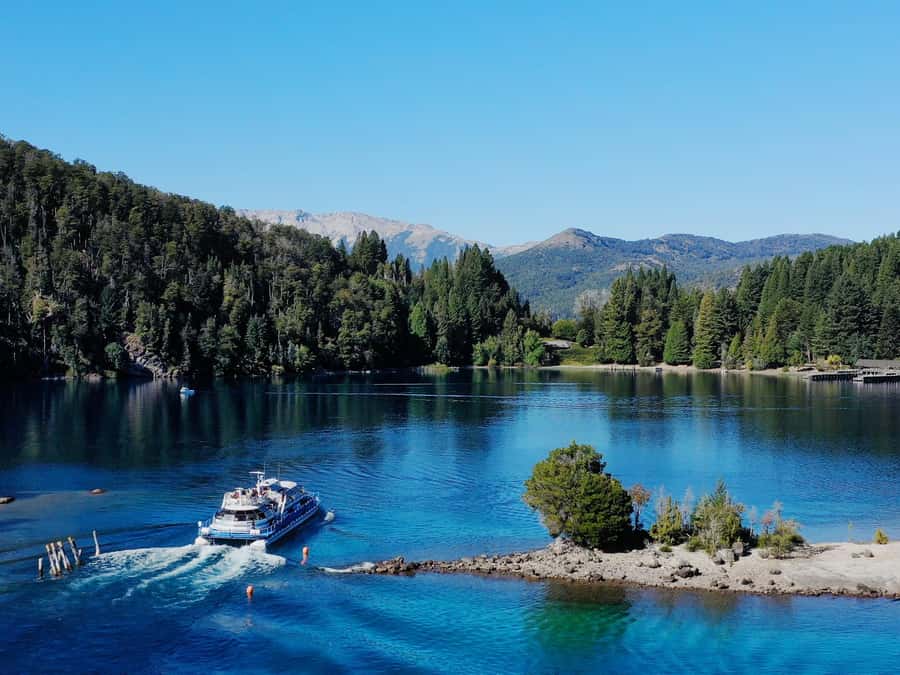 Bariloche: Victoria Island and Arrayanes Forest Navigation - Cruising the clear waters of Nahuel Huapi