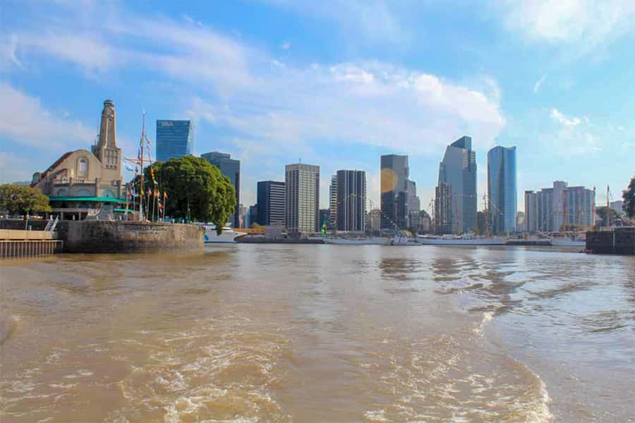 Bueno Aires: City Tour Classic with Optional Boat Ride - Plaza de Mayo gives you the clearest history stop