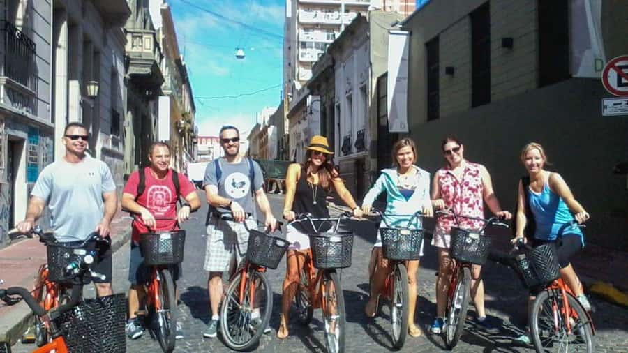 Buenos Aires Bike Tour: South or North Circuit - Choosing South or North