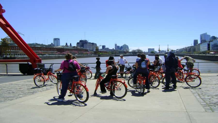 Buenos Aires Bike Tour: South or North Circuit - Who should book this ride?