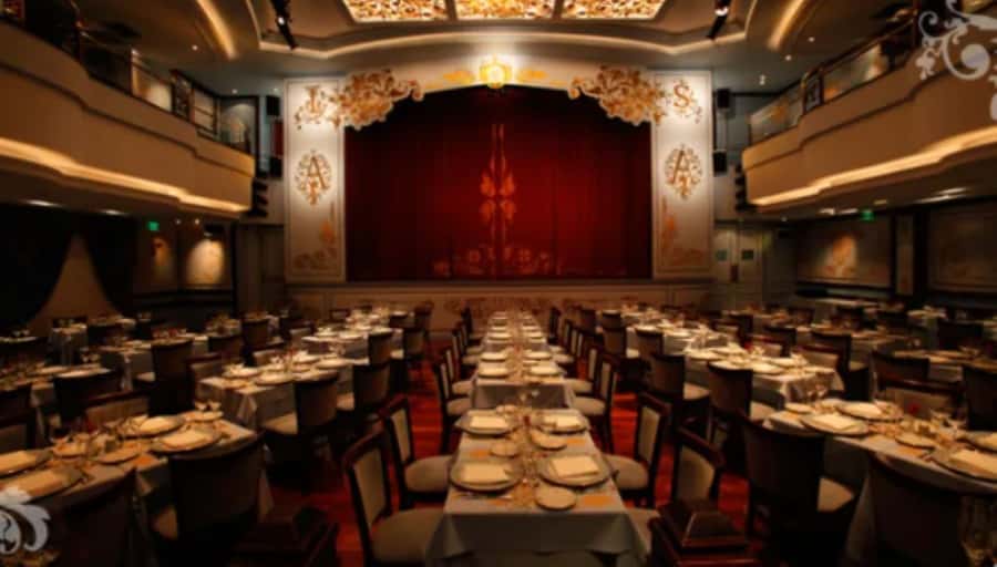 Buenos Aires: Café de los Angelitos Tango Show with Drinks - The 10 p.m. tango production