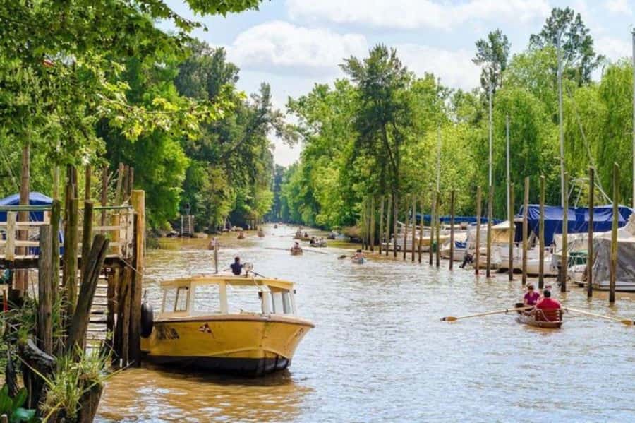 Buenos Aires: Classic Private Delta Tigre Boat Tour - The value of a private half-day