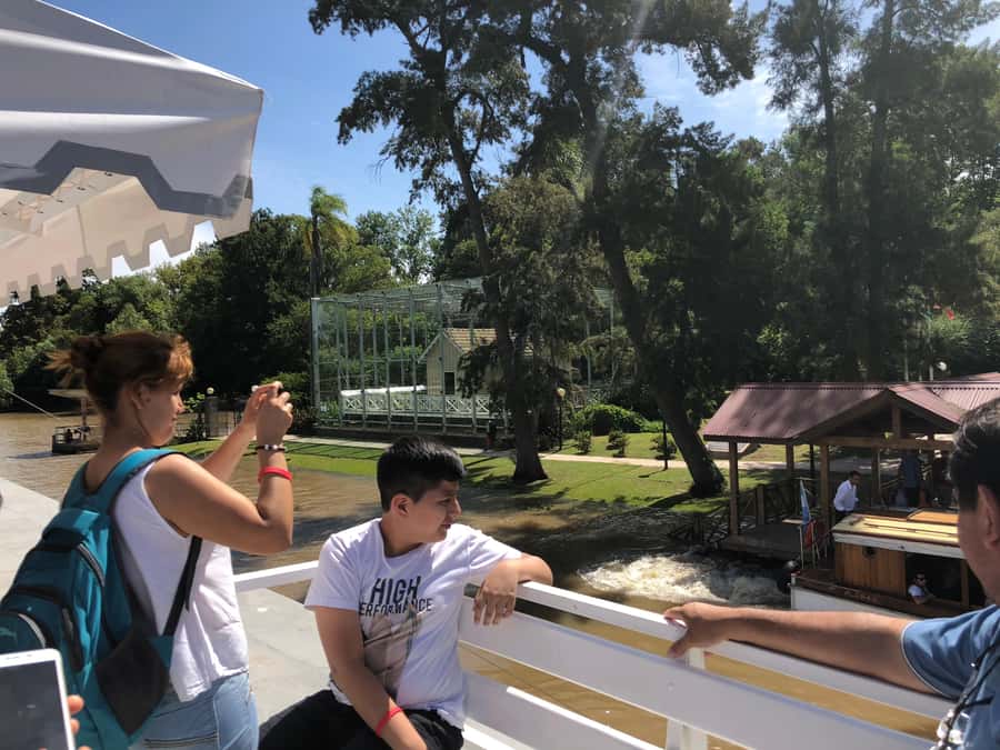 Buenos Aires: Classic Private Delta Tigre Boat Tour - Should you book the Classic Delta Tigre Boat Tour?