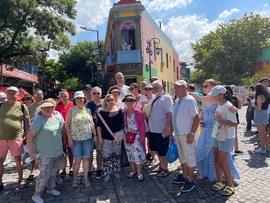 Buenos Aires: Customizable City Tour in Polish - Booking advice and practical details