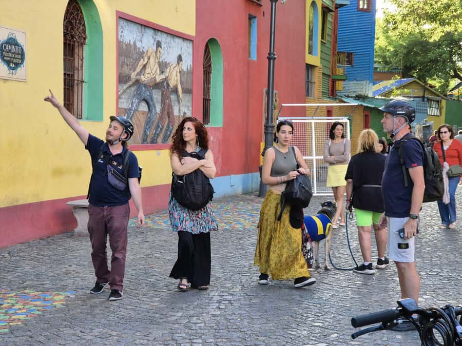 Buenos Aires: E-Bike Tour in the South Circuit of Buenos Aires - La Bombonera and the character of La Boca