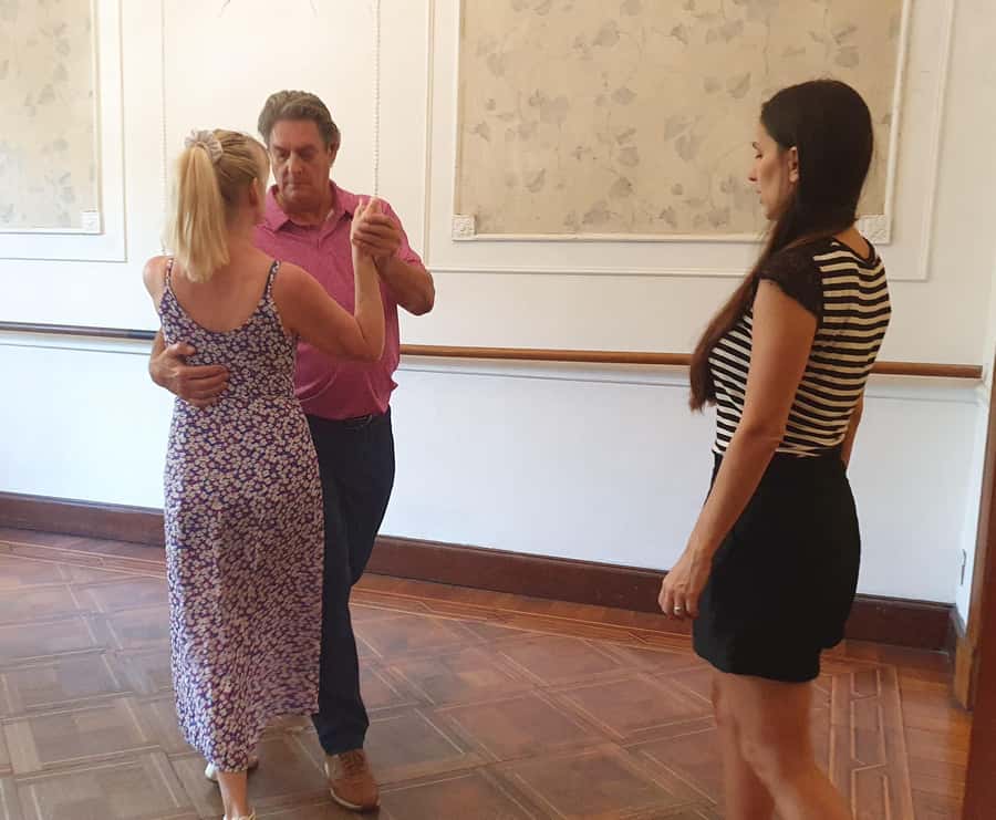 Buenos Aires: Group tango class with mate and snacks - FAQ