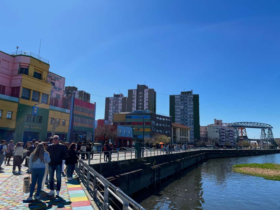 Buenos Aires: Half-Day City Tour and Boat Ride - San Telmo on the way to La Boca