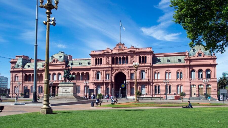 Buenos Aires: Half-Day Sightseeing Tour with 2 Stops - San Telmo and the old Buenos Aires atmosphere