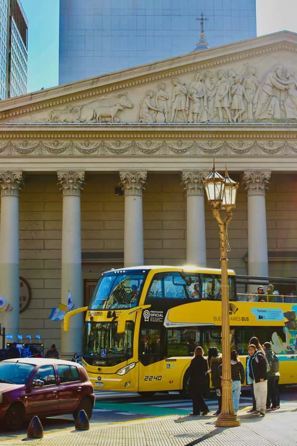 Buenos Aires Hop-On Hop-Off Bus and Exclusive Benefits - La Boca and Caminito