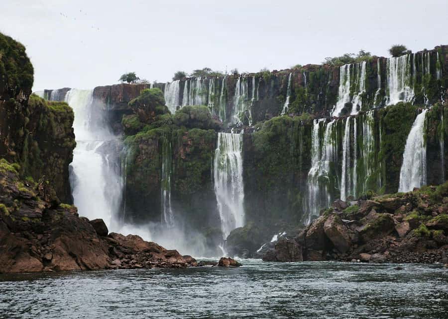 Buenos Aires: Iguazú Falls with Boat Ride & Optional Flight - Why the flight option makes this day possible