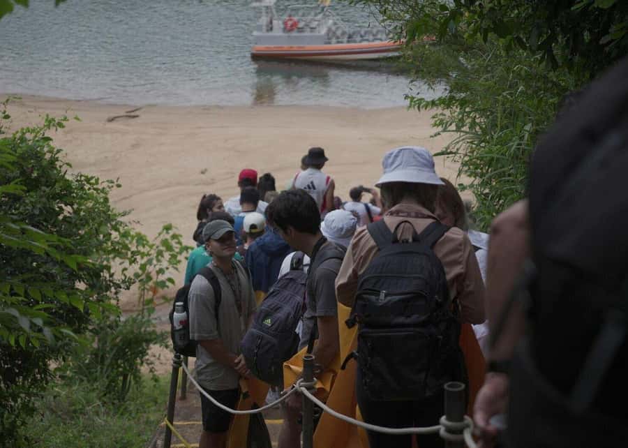 Buenos Aires: Iguazú Falls with Boat Ride & Optional Flight - How the timing really feels