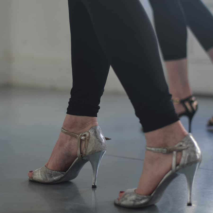 Buenos Aires: Intimate Tango Experience - Learning both sides of Argentine tango