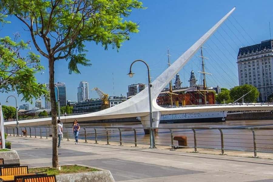 Buenos Aires: Montserrat, San Telmo, La Boca, and Puerto … - La Boca, Boca Juniors, and Caminito