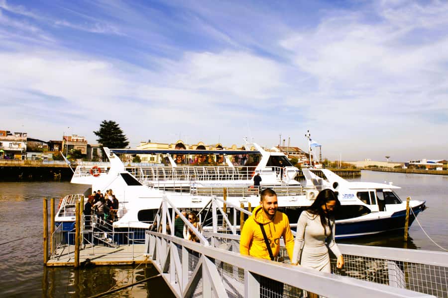 Buenos Aires: Navigation from Pto. Madero to La Boca - Choosing your seat and timing