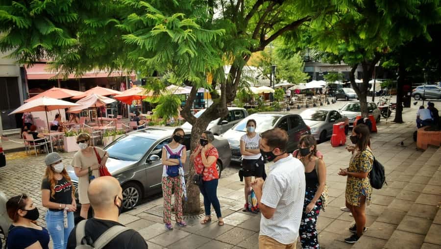 Buenos Aires: Palermo Soho Guided Walking Tour - Starting beside the Giuseppe Garibaldi monument