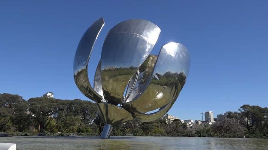 Buenos Aires: Panoramic Bus Tour - Monserrat and Plaza de Mayo, the city’s historic center