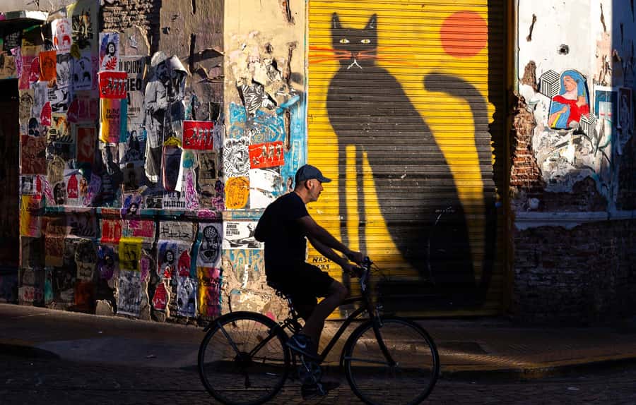 Buenos Aires: Private Photo Tour for Ammateur Photographers - Should you book Bernardo’s Buenos Aires photo tour?