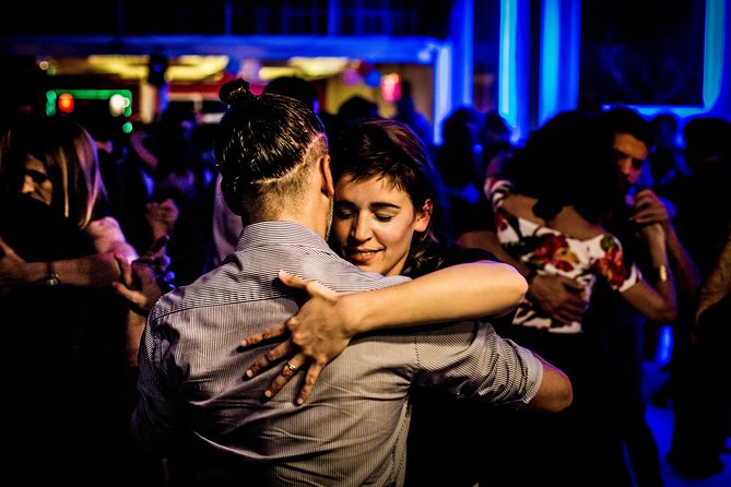 Buenos Aires - Private Tango lesson - Learning tango in a private Buenos Aires studio