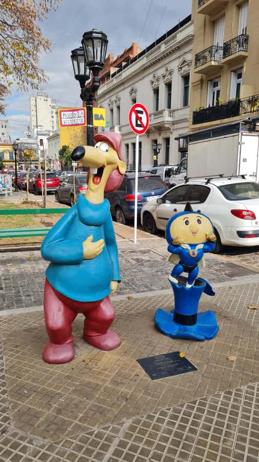 Buenos Aires: San Telmo, History, Bars, and Tango! - Lezama Park and the first founding of Buenos Aires