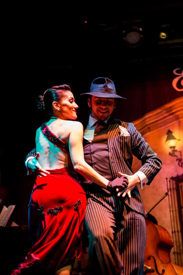 Buenos Aires: Tango - El Viejo Almacén! The first and most traditional show - Dinner, wine, and the Argentine table