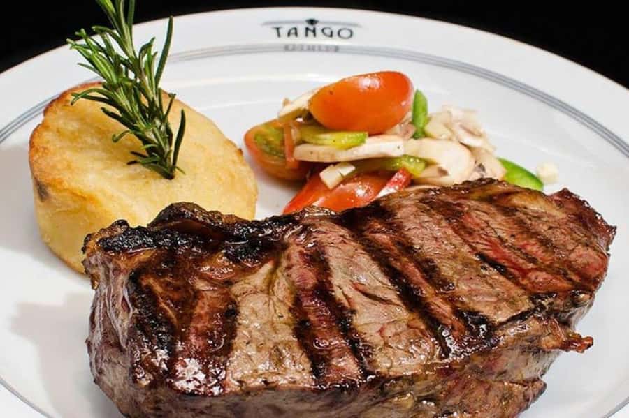 Buenos Aires: Tango Porteño Show Ticket with Dinner Option - A classic tango night in the center of Buenos Aires