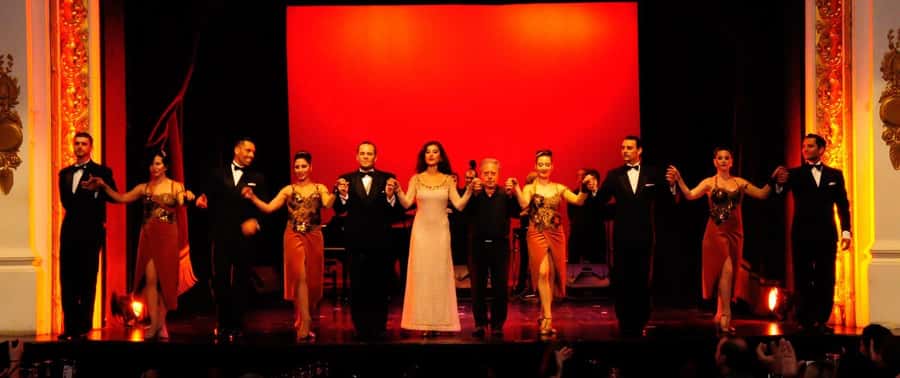 Buenos Aires Tango Show and Dinner at Piazzolla Tango - What to bring and how to prepare