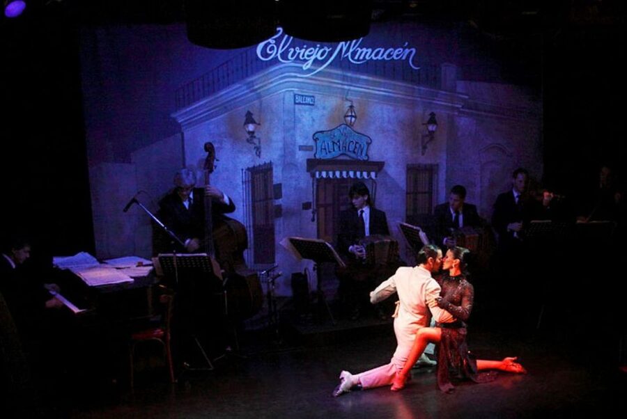 Buenos Aires: Tango Show at El Viejo Almacen - Who will enjoy this night most?