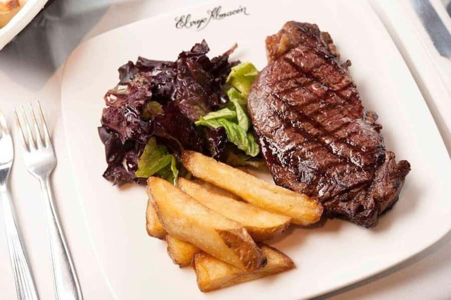 Buenos Aires: Tango Show "Viejo Almacén" & optional dinner - What the venue adds to the evening