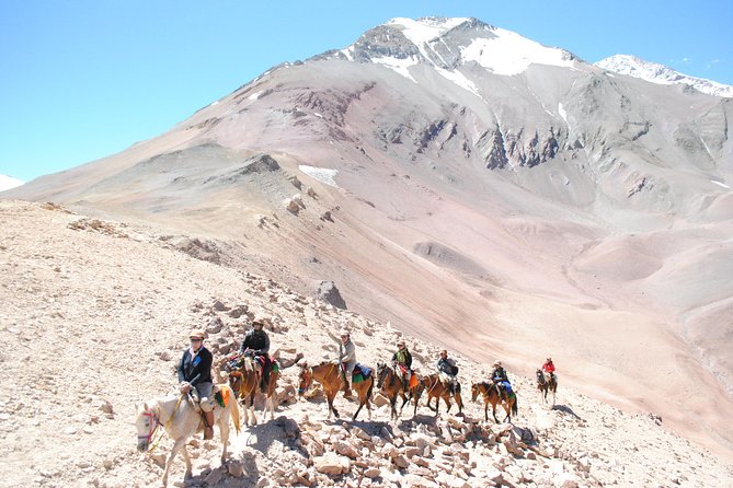 Cabalgata Cruce de Los Andes Cruce Sanmartiniano - Day 5: Riding to the Argentina-Chile border