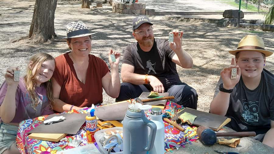 City of Salta: Alpaca and leather handicraft workshop in the open air! - What the hands-on session is like