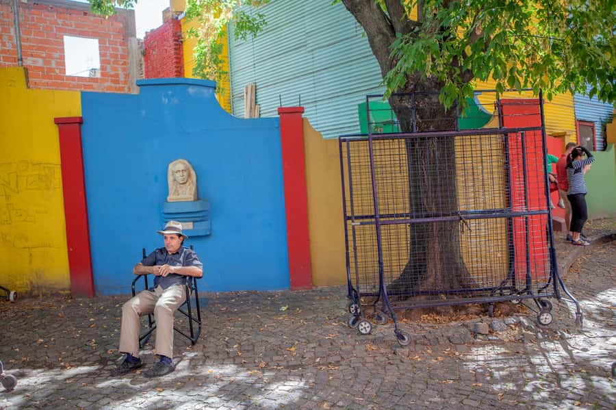 Classic City Tour of Buenos Aires: Neighborhoods and Emblems - Puerto Madero and the city’s newer edge