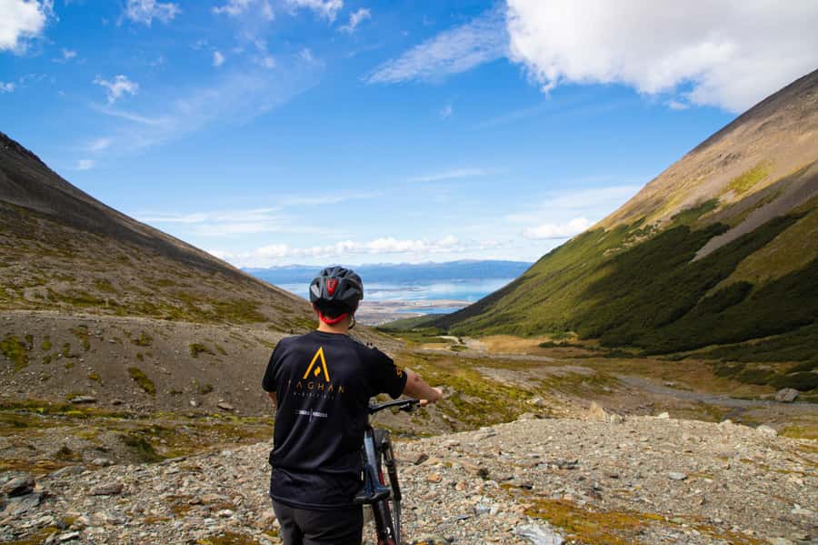 E-BIKE Beagle Viewpoint - From Ushuaia streets to the Beagle Channel