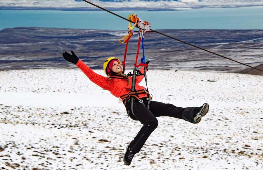 El Calafate: 4WD Adventure with Optional Hike or Zipline - The 4x4 descent and the Stone Labyrinth