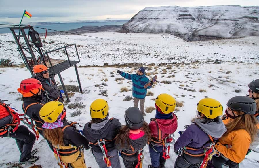 El Calafate: 4WD Adventure with Optional Hike or Zipline - Who should book it?