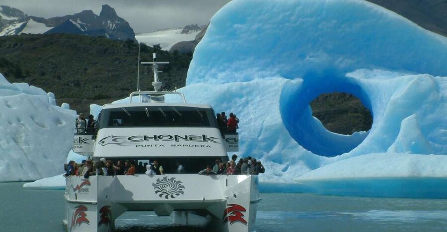 El Calafate: All Glaciers Boat Trip - The 300-meter path to Spegazzini Refuge