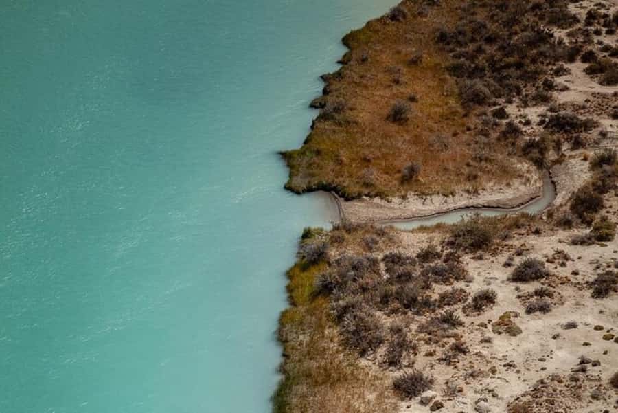 El Calafate: Kayak and Hike La Leona River Tour - Key points to know before you book