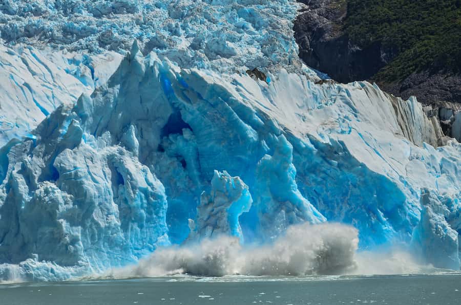 El Calafate: Lake Argentino Upsala Channel Glaciers Cruise - What the $305 price means