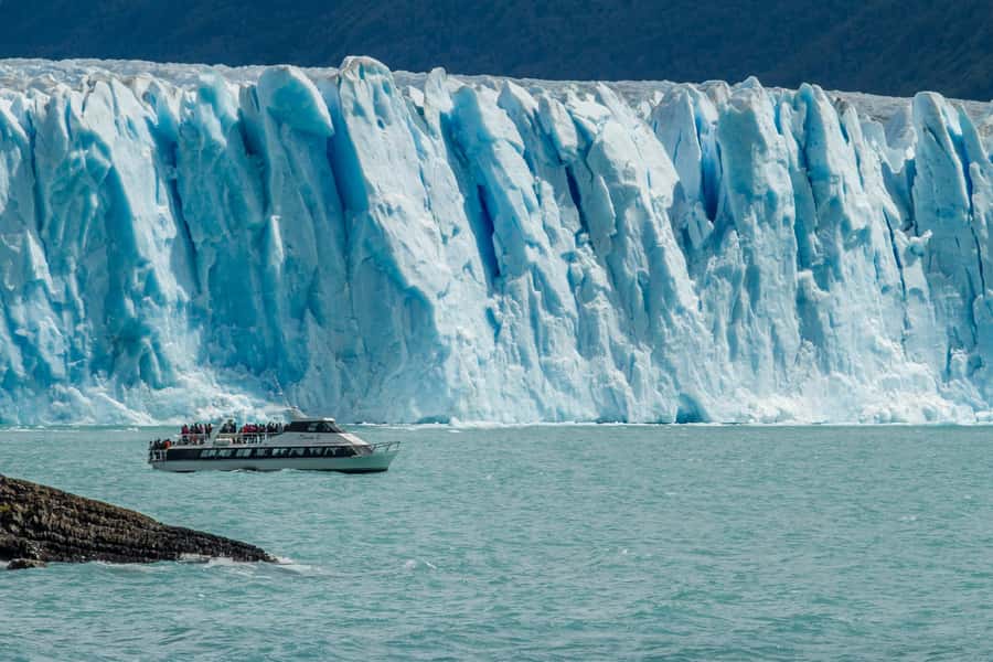 El Calafate: Perito Moreno Glacier, Boat Cruise & Glaciarium - Why Perito Moreno Glacier deserves a full day
