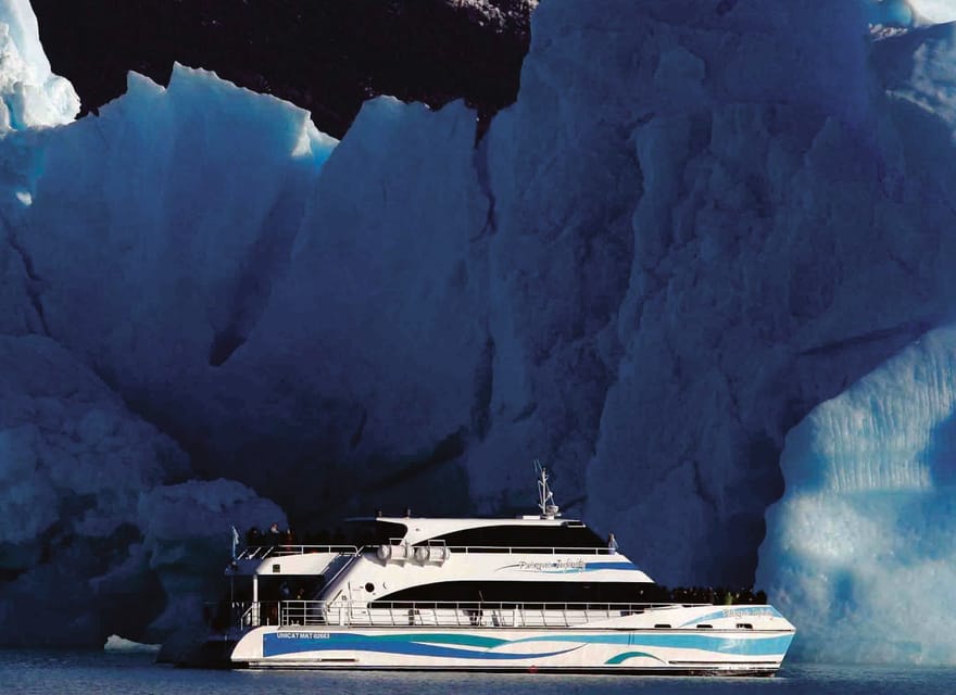 El Calafate: Spegazzini and Upsala Glaciers Boat Tour - Sailing through the North Arm of Lake Argentino