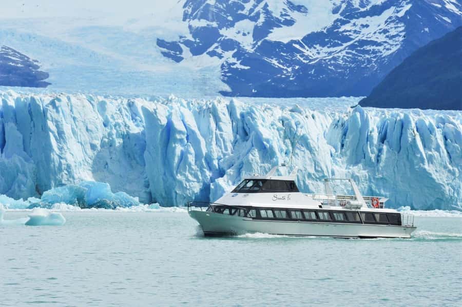 El Calafate: Trip to the Famous Perito Moreno Glacier - From El Calafate to the Mirador de los Suspiros