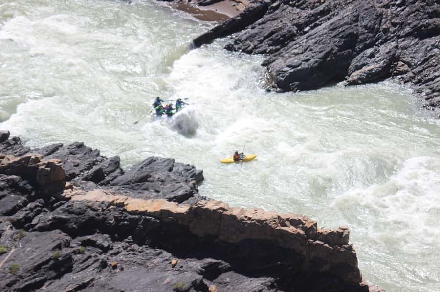 El Chalten: Rio de las Vueltas and Patagonia Rafting - The finish at Route 23