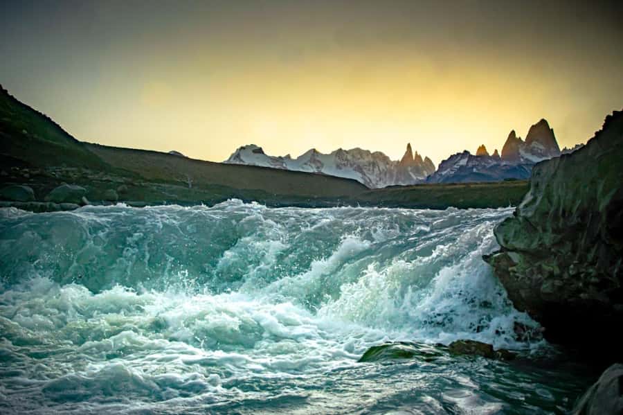 El Chalten: Rio de las Vueltas and Patagonia Rafting - Who should book this rafting trip?
