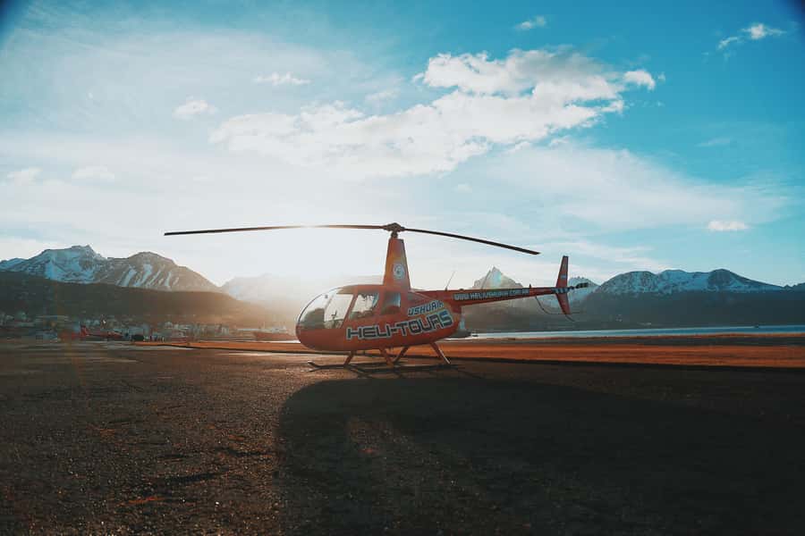 Emerald Lagoon Helicopter seeing - Mount Olivia and Mount Cinco Hermanos