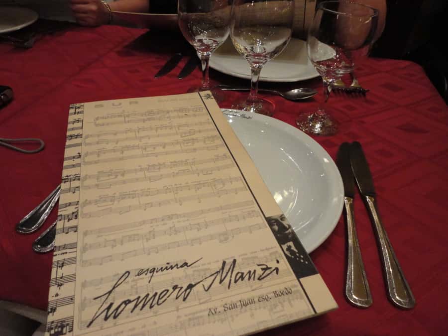 Esquina Homero Manzi Dinner and Tango Show - The Show: Manzi, Gardel, Piazzolla, and Three Tango Couples