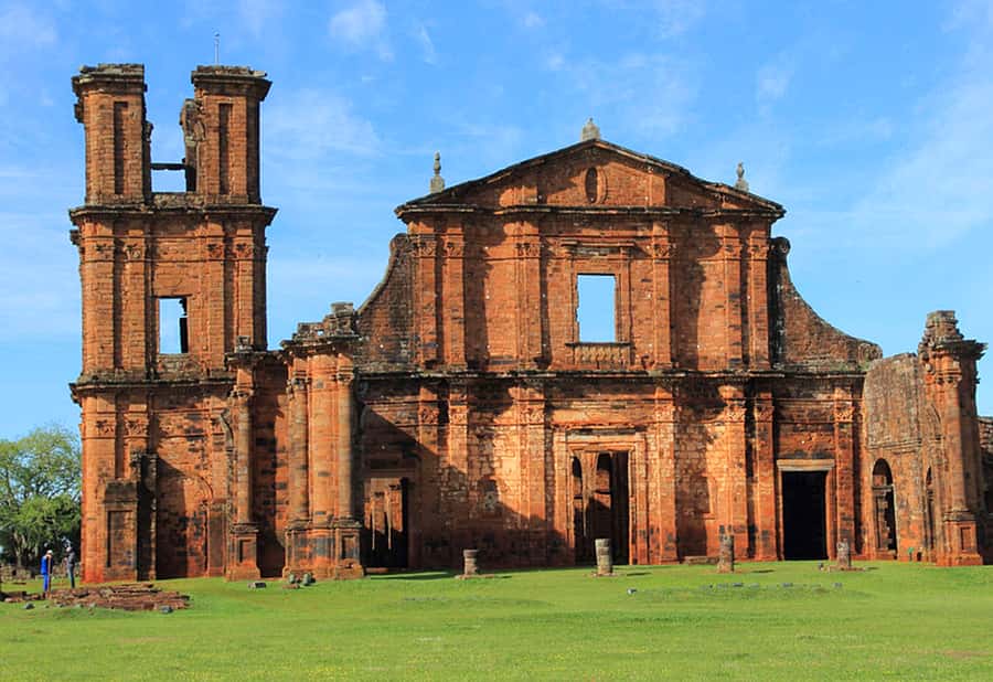 Foz do Iguaçu: Wanda Mines and San Ignacio Ruins Day Trip - Why San Ignacio is worth the long ride