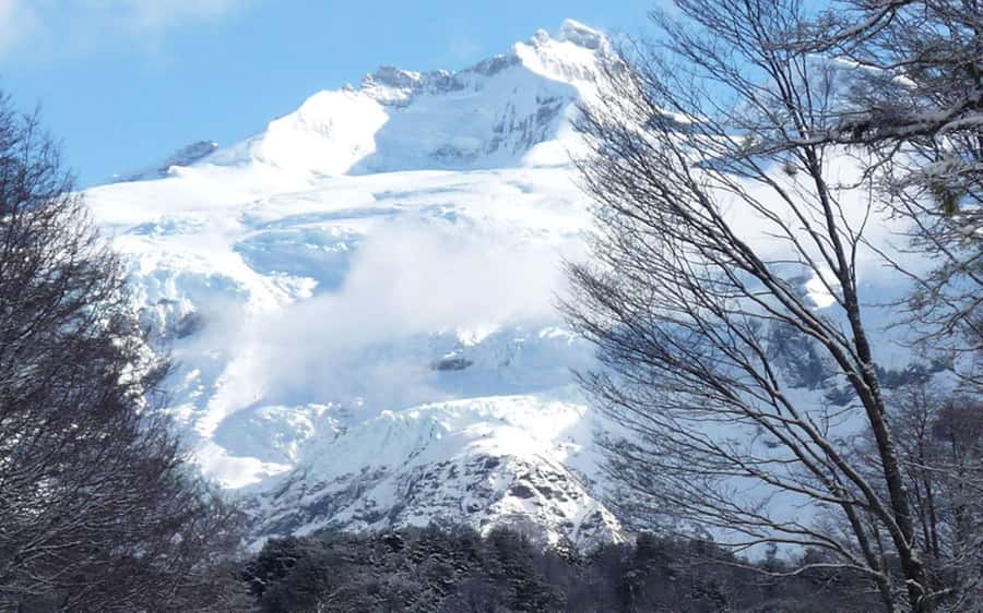 From Bariloche: Cerro Tronador Full-Day Tour - Mascardi Lake and the road to Isla Corazón