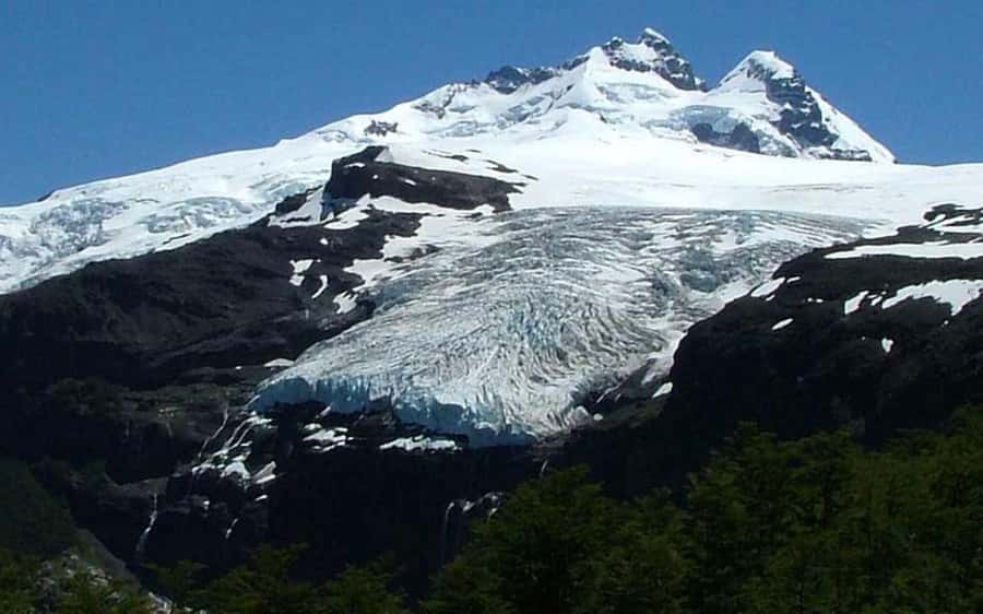 From Bariloche: Cerro Tronador Full-Day Tour - The Vuriloches Valley and Ventisquero Negro